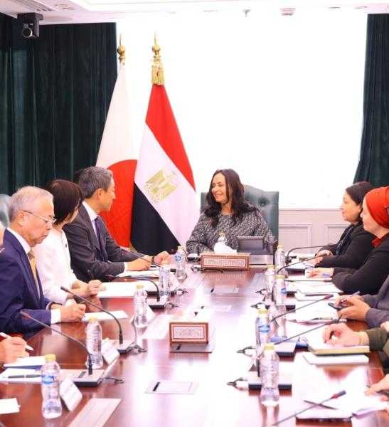 وزيرة التضامن تلتقي وفداً من أعضاء مجلس المستشارين الياباني لتعزيز سبل التعاون في مجالات الطفولة المبكرة ورعاية كبار السن