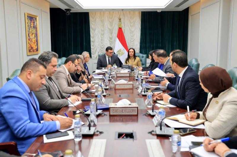 التضامن و الاسكان يناقشان سبل تيسير إجراءات التراخيص للحضانات على مستوى الجمهورية